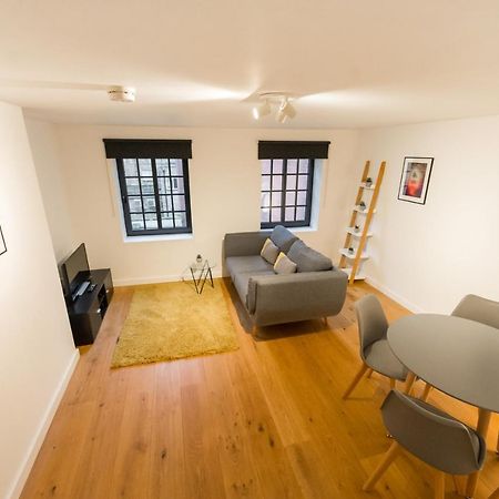 The Old Post Office Court Apartment Norwich Exterior photo